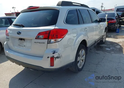 2010 Subaru Outback 2.5I Premium from USA, damaged, VIN 4S4BRCCC4A3376752
